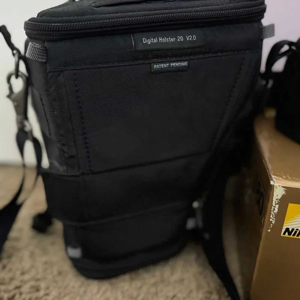Nikon D80 with 18-200 lens